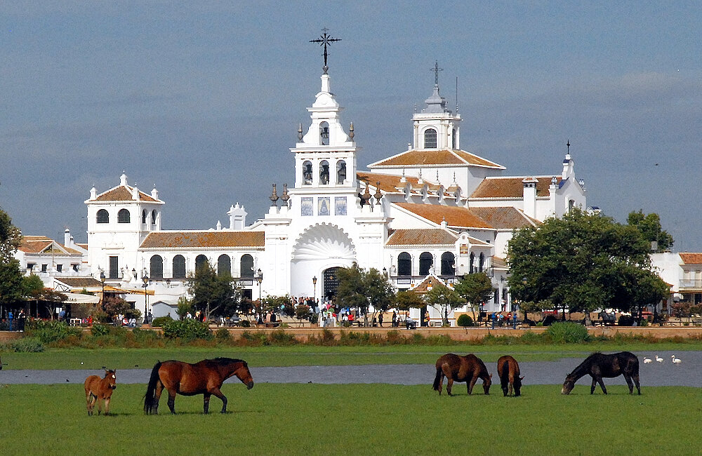 Fachada de la Ermita del Rocío